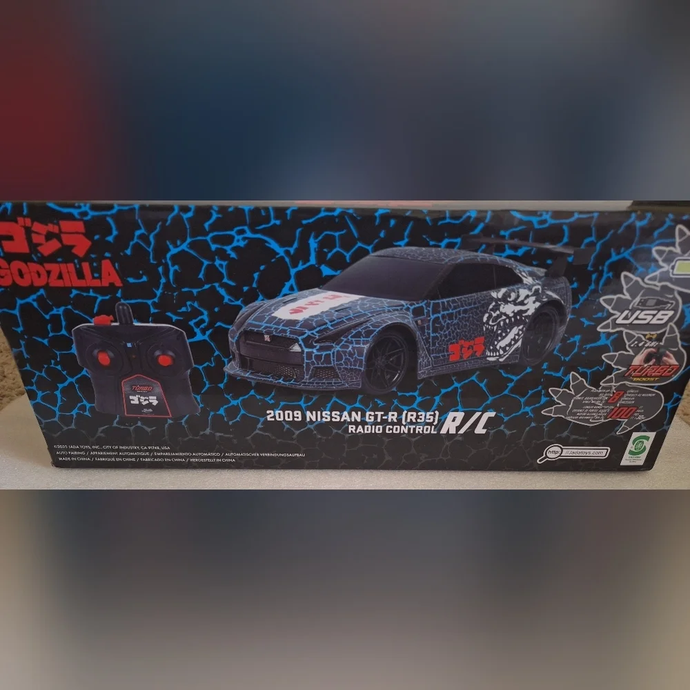 Jada Toys Godzilla 2009 Nissan GT-R (R35) R/C Car NEW